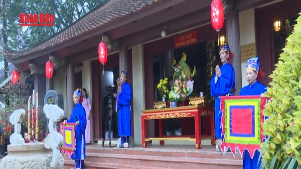 [Video] Khai hội Đền Chu Hưng tại xã Hạ Hòa, tỉnh Phú Thọ