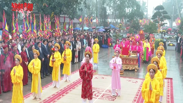 [Video] Lễ dâng hương tưởng niệm Tổ Mẫu Âu Cơ tại xã Hiền Lương