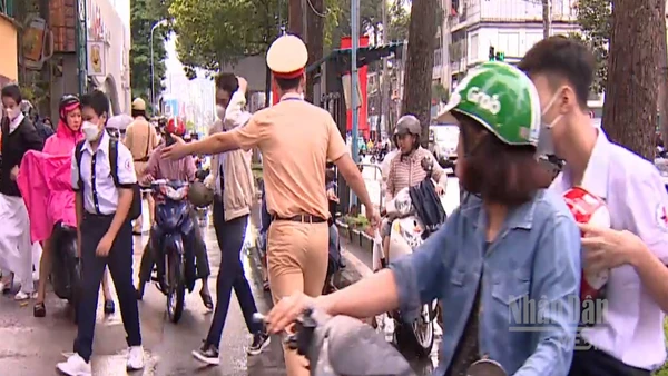 [Video] TP Hồ Chí Minh: Gắn trách nhiệm người đứng đầu trong bảo đảm an toàn giao thông tại trường học