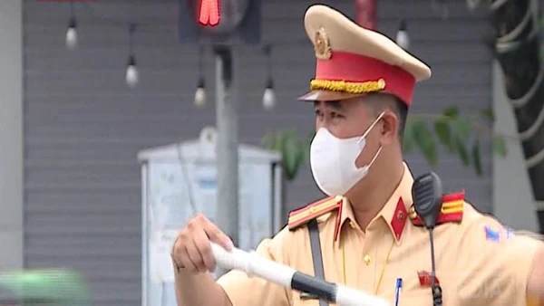 [Video] Phân luồng giao thông chương trình nghệ thuật chào mừng Đại hội Đảng XIV