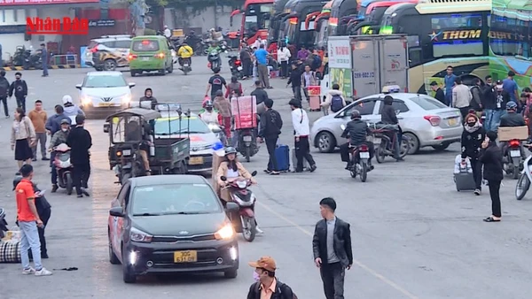 [Video] Hà Nội bảo đảm an toàn vận tải hành khách dịp Tết Dương lịch
