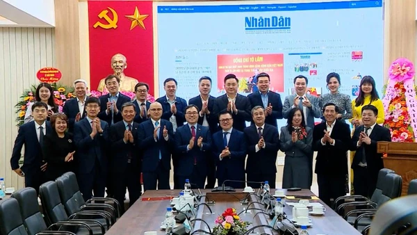 [Video] Ra mắt Báo Nhân Dân điện tử tiếng Hàn Quốc