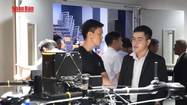 [Video] Thúc đẩy phát triển ngành công nghiệp bán dẫn Việt Nam 