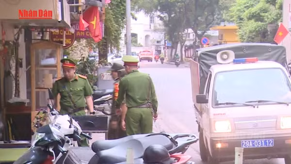 [Video] Hà Nội đề xuất tăng mức phạt với 47 hành vi vi phạm