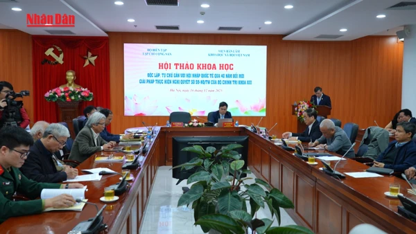 [Video] Độc lập, tự chủ gắn với hội nhập quốc tế qua 40 năm đổi mới