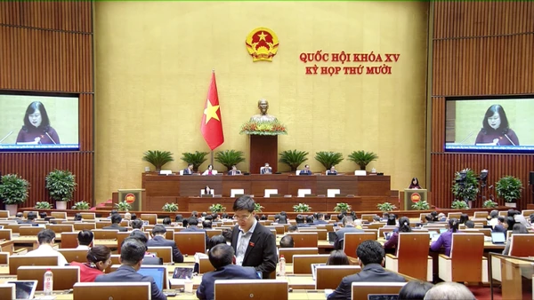 [Video] Quốc hội thông qua chủ trương đầu tư Chương trình mục tiêu quốc gia về chăm sóc sức khỏe, dân số và phát triển giai đoạn 2026 – 2035