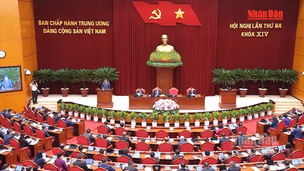 [Video] Hội nghị Trung ương 3 khóa XIV: Tháo gỡ điểm nghẽn, tạo động lực phát triển 