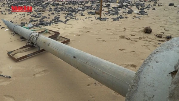 [Video] Nguy cơ mất an toàn từ tuyến cáp ngầm dẫn điện lộ thiên 