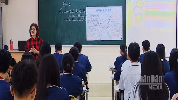 [Video] Hà Nội có thêm 3.000 chỗ học lớp 10, giảm áp lực tuyển sinh