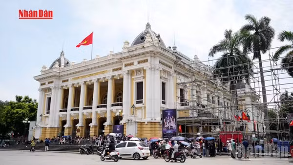 Hà Nội bố trí 285 màn hình LED phục vụ nhân dân theo dõi Lễ kỷ niệm, diễu binh, diễu hành 80 năm Cách mạng Tháng Tám thành công và Quốc khánh 2/9.