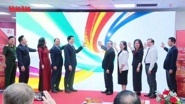 [Video] Khai trương Trung tâm Báo chí Triển lãm thành tựu đất nước 2025