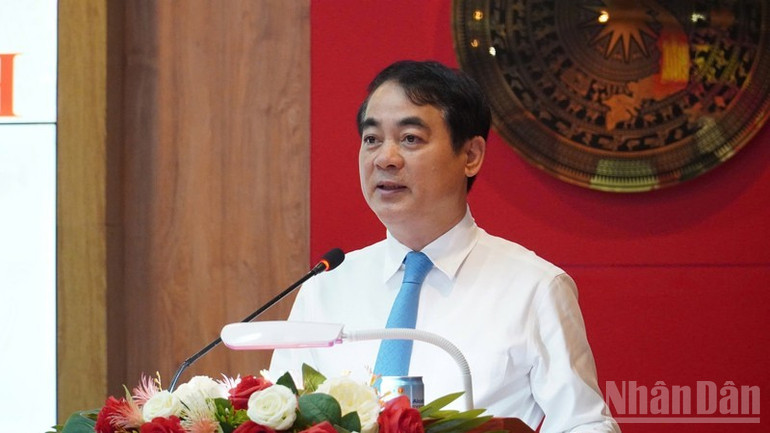 Khanh Hoa Provincial Party Secretary Nghiem Xuan Thanh speaks at the conference ndo_br_image-1-2025-10-02t103645823-7689.jpg