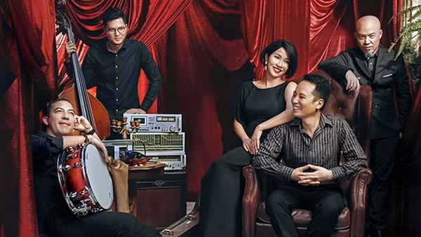 Nghệ thuật "mùa… trực tuyến"