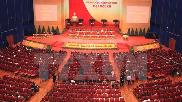 Toàn cảnh phiên bế mạc Đại hội đại biểu toàn quốc lần thứ XII của Đảng ngày 28-1-2016. Ảnh: TTXVN.