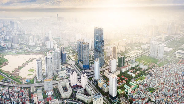 Hà Nội thể hiện tốc độ phát triển của một đô thị hiện đại. Ảnh: LÊ HOÀNG VŨ