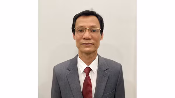 Khơi dậy ý chí và quyết tâm phát triển đất nước