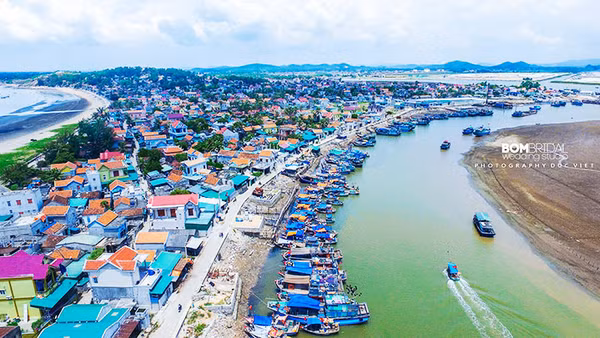 Một góc làng Quỳnh Phương. Ảnh: ĐỨC VIỆT