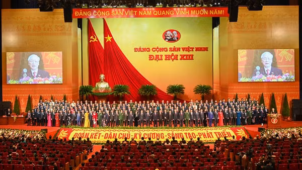 Quang cảnh phiên bế mạc Đại hội XIII của Đảng tại Trung tâm Hội nghị quốc gia.