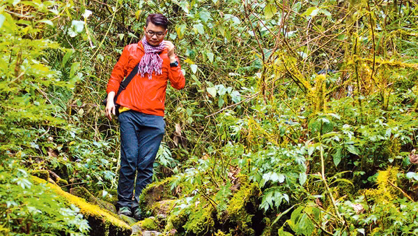 Hành trình leo núi Pu Ta Leng. Ảnh: Khắc Việt