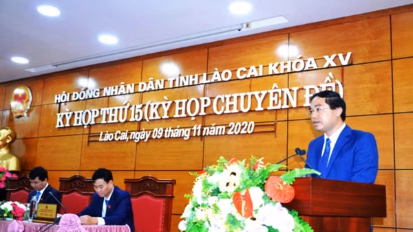 Đồng chí Trịnh Xuân Trường, Phó Chủ tịch UBND tỉnh được bầu giữ chức Chủ tịch UBND tỉnh Lào Cai, nhiệm kỳ 2016-2021.