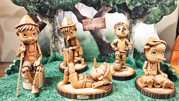 Những món đồ chơi Pinocchio đầy sáng tạo của nghệ nhân Bartolucci.