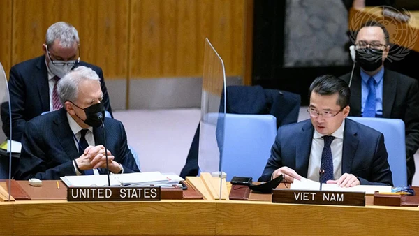 Đại biện lâm thời Việt Nam tại LHQ trong phiên họp Hội đồng Bảo an. Ảnh: Liên hợp quốc
