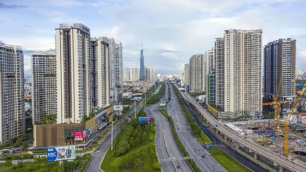 Với nền tảng vững chắc và nhiều khát vọng, TP Hồ Chí Minh sẽ tiếp tục bứt phá vươn lên mạnh mẽ. Ảnh: Hoàng Triều