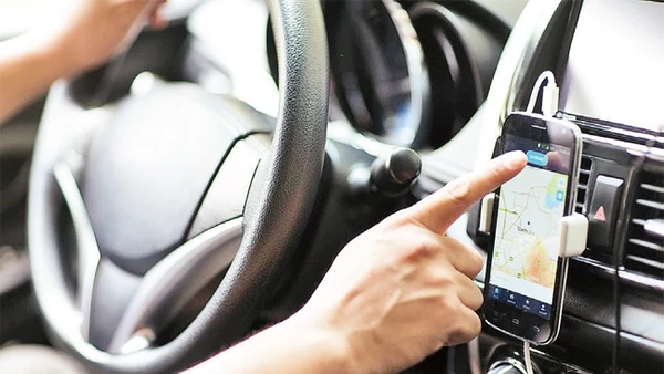 Nghị định 10 tạo môi trường cạnh tranh công bằng trong lĩnh vực vận tải hành khách. Ảnh | NGUYỄN HIẾU