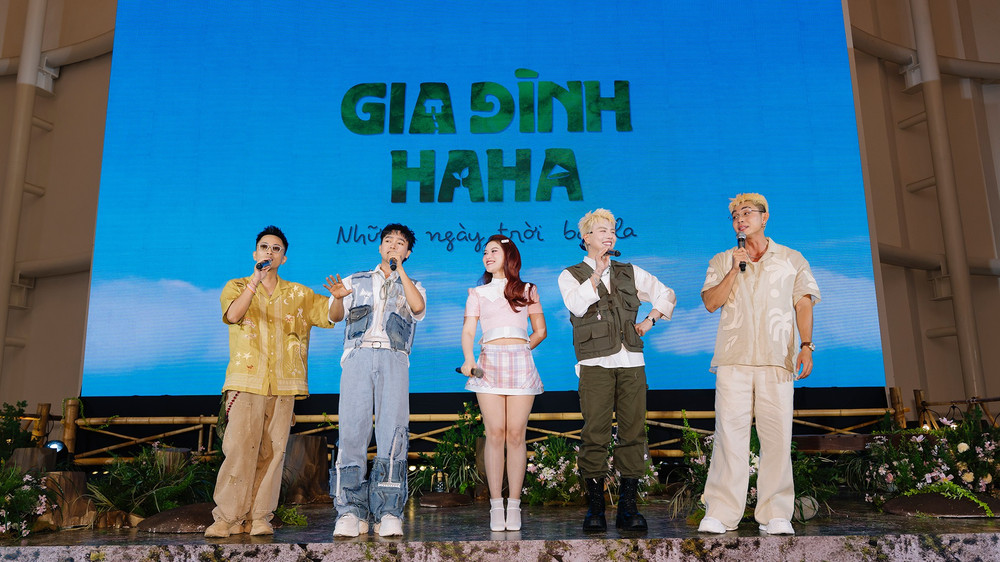 Các nghệ sĩ tham gia chương trình. haha.jpg