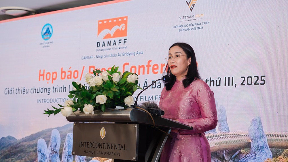 Phó Chủ tịch Ủy ban nhân dân thành phố Đà Nẵng Nguyễn Thị Anh Thi khẳng định sự chuẩn bị tốt nhất của Đà Nẵng dành cho Liên hoan phim. lhpchaua1.jpg