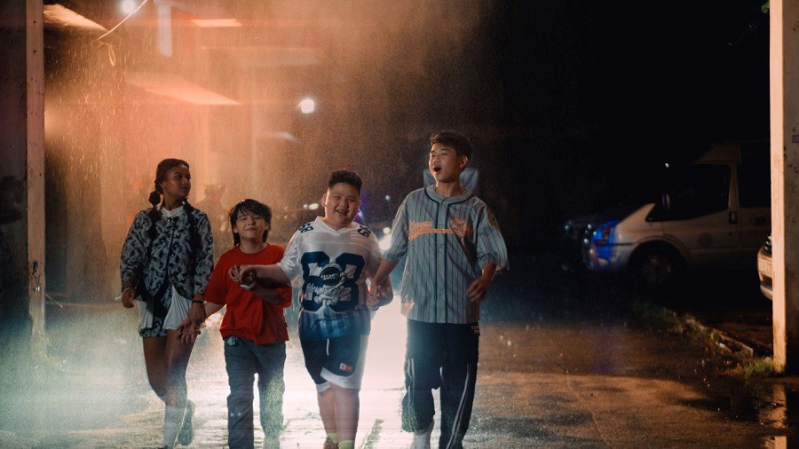Cảnh trong phim "Mùa hè bất tận". muahe3.jpg