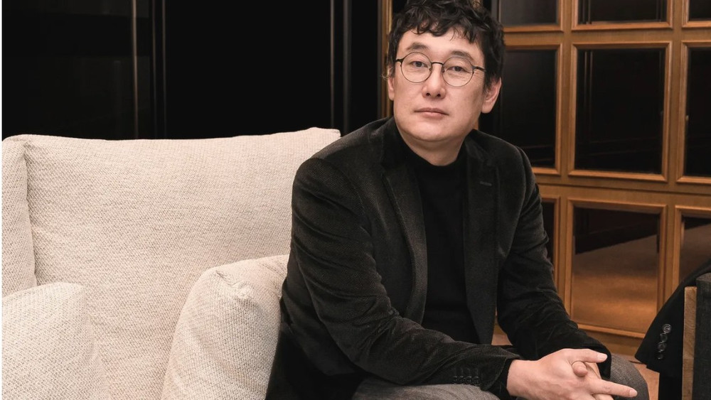 Đạo diễn Jang Joon-hwan, Trưởng Ban giám khảo Phim châu Á dự thi tại Liên hoan phim châu Á Đà Nẵng 2025. (Ảnh: Ban tổ chức)
