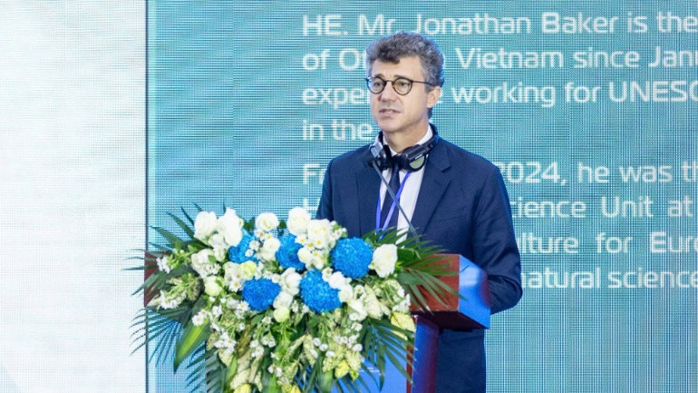 Ông Johnathan Bake, Trưởng Văn phòng và đại diện UNESCO tại Việt Nam. img-9923-6649.jpg