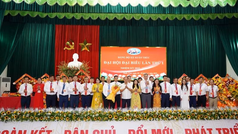 Ban Chấp hành Đảng bộ xã Xuân Trúc nhiệm kỳ 2025-2030