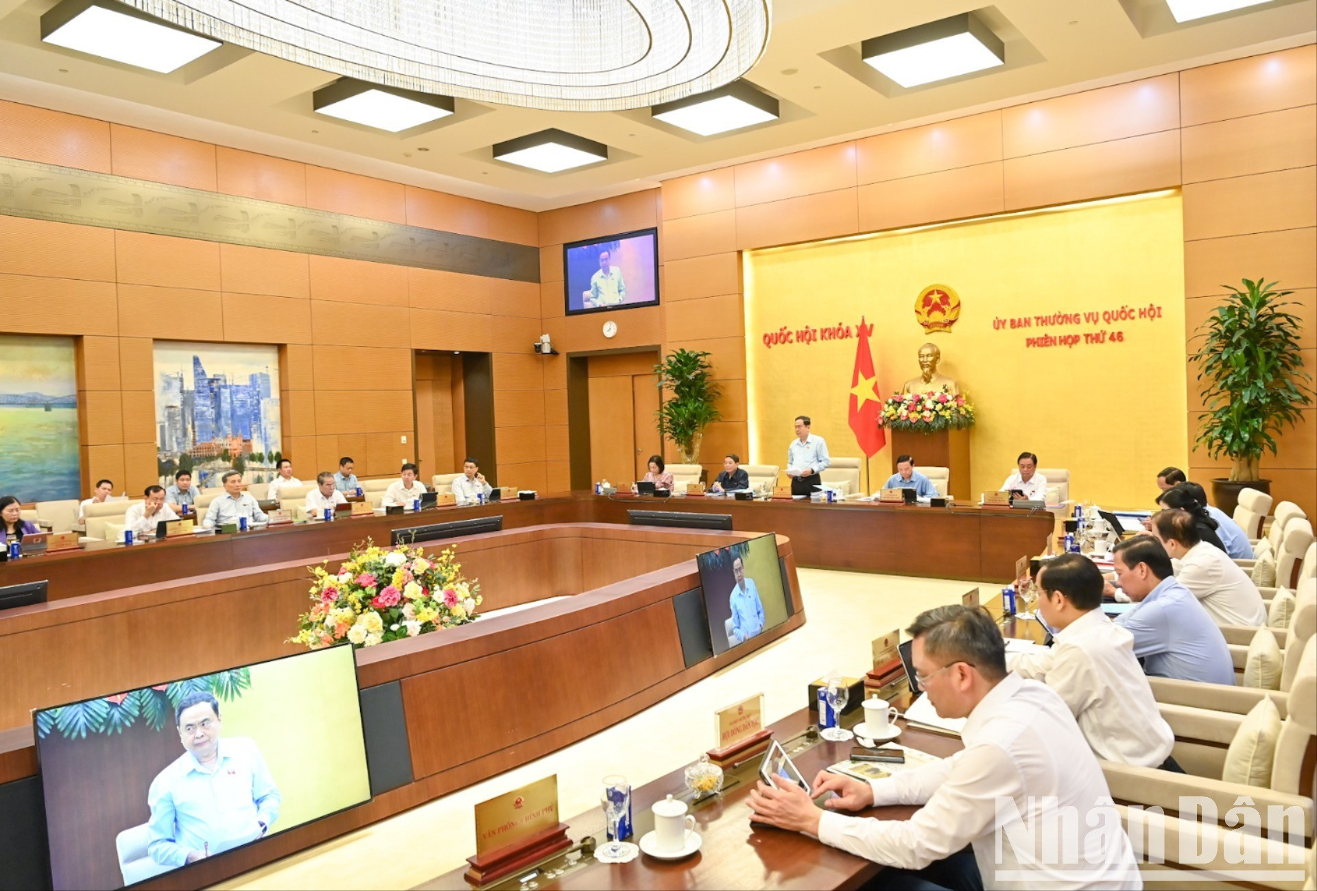 Quang cảnh khai mạc phiên họp tại Nhà Quốc hội. 6-4232-3198.jpg