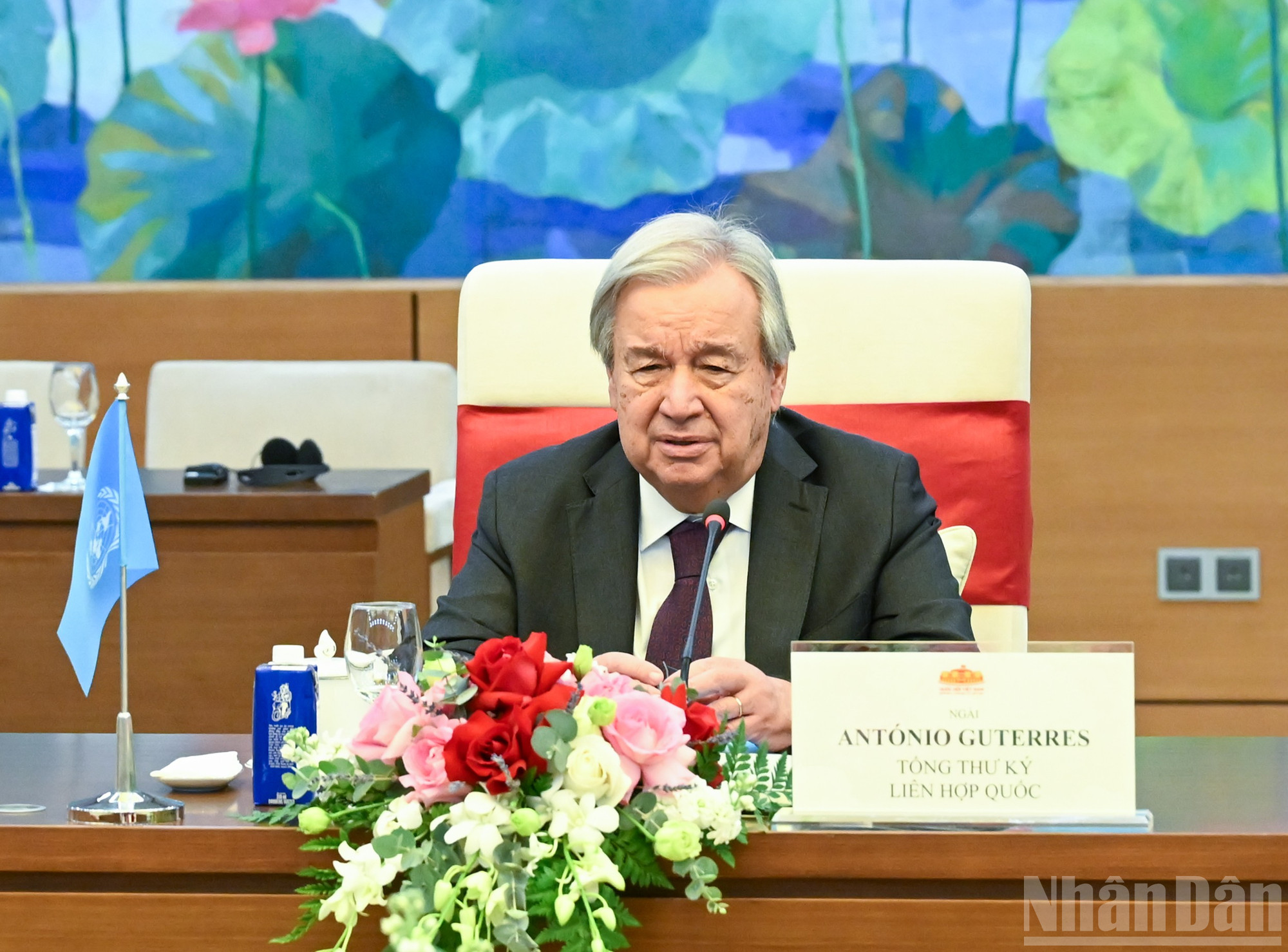 Tổng Thư ký Liên hợp quốc Antonio Guterres phát biểu tại cuộc tiếp. (Ảnh: DUY LINH) ndo_br_bnd-2450.jpg
