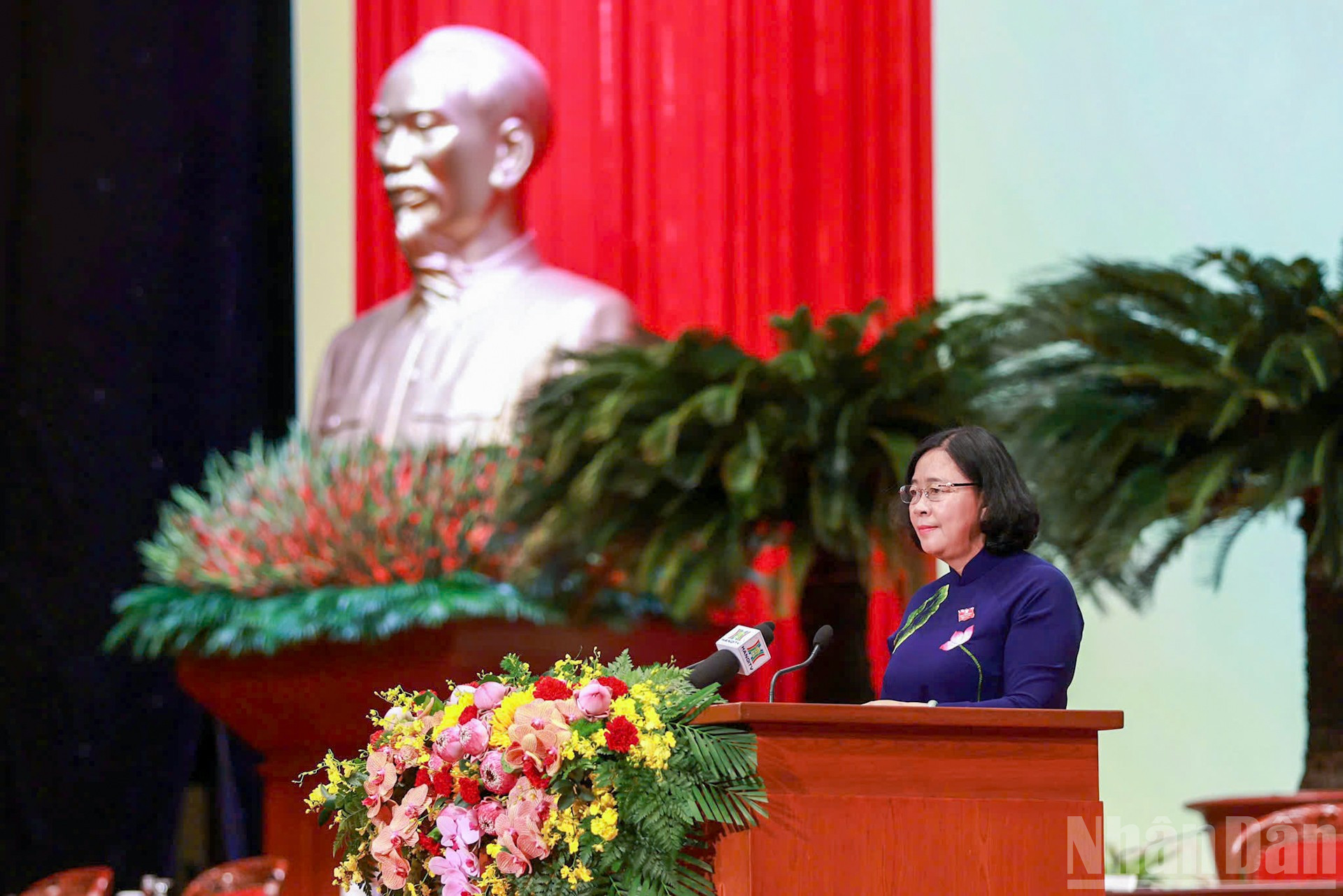 Bí thư Thành ủy Hà Nội Bùi Thị Minh Hoài phát biểu khai mạc phiên trù bị. ndo_br_img-0807.jpg