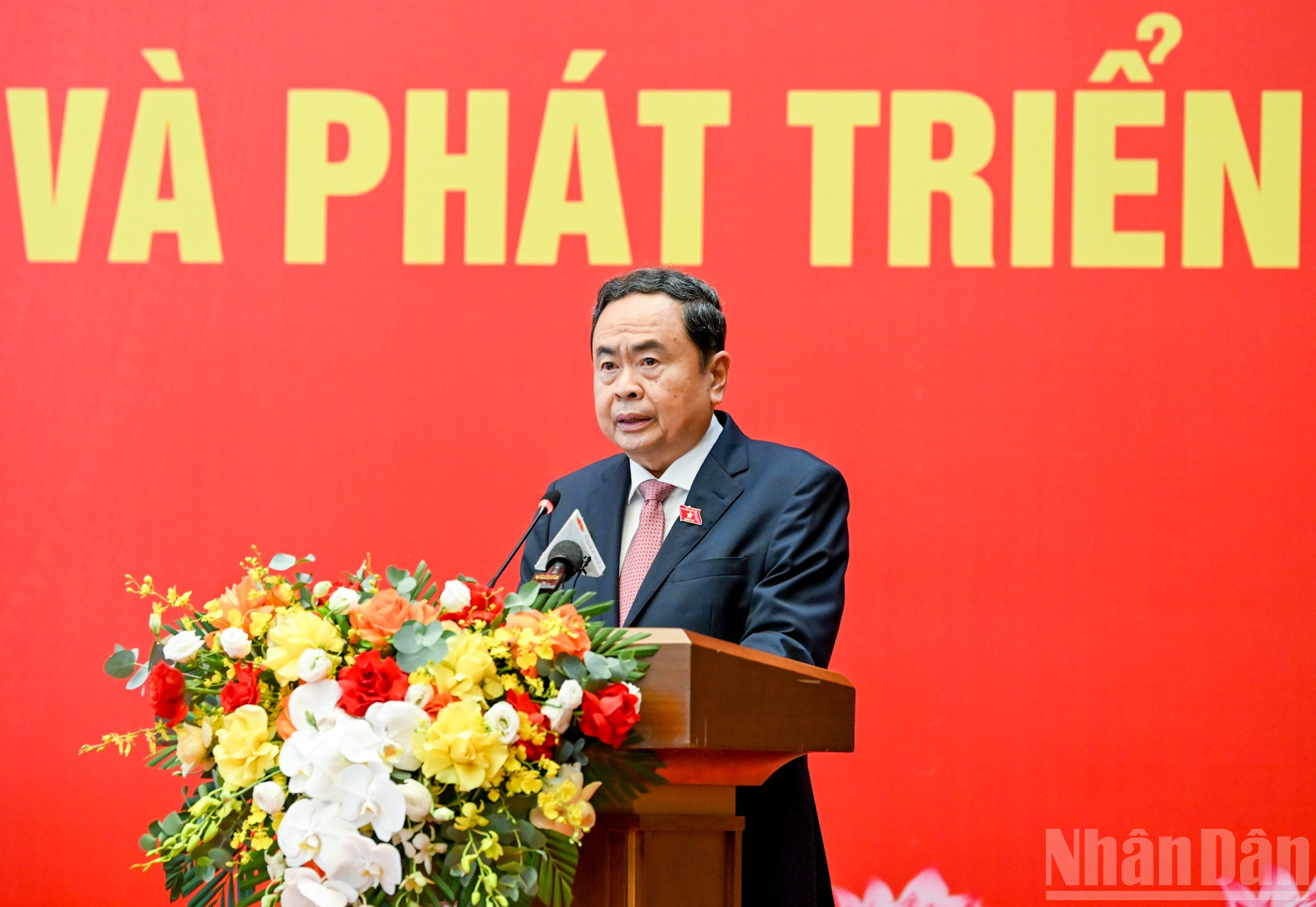 Chủ tịch Quốc hội Trần Thanh Mẫn phát biểu khai mạc hội thảo. ndo_br_5-1066.jpg