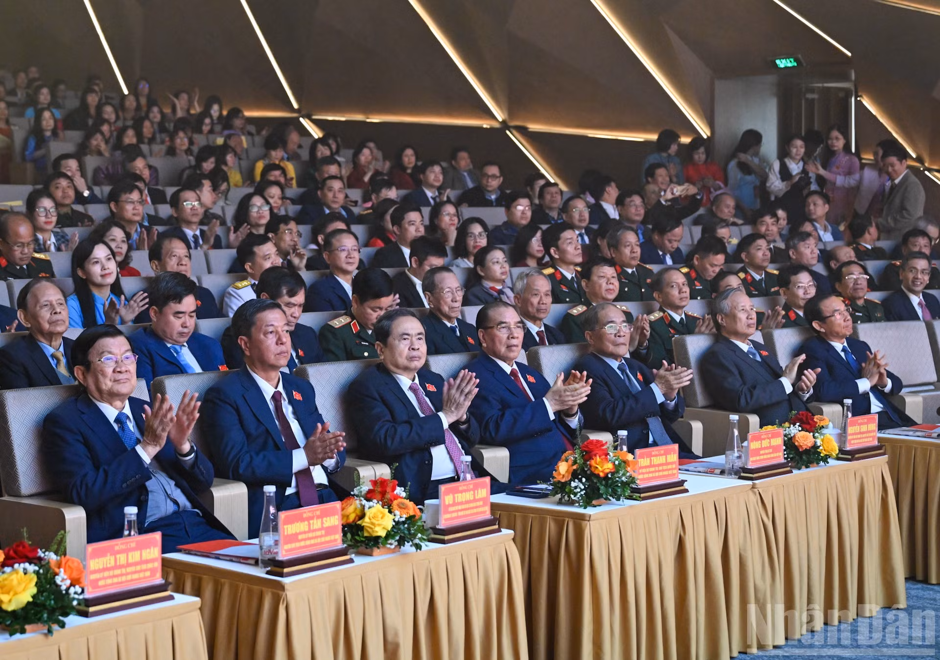 ndo_br_bnd-8049.jpg