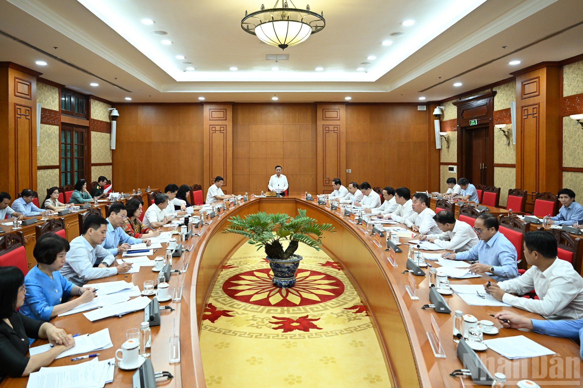 Quang cảnh cuộc làm việc tại Trụ sở Trung ương Đảng. (Ảnh: DUY LINH) ndo_br_1-8837.jpg