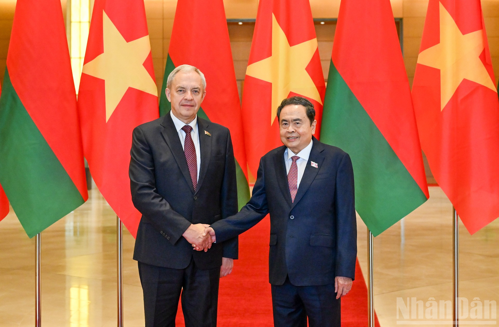 Chủ tịch Quốc hội Trần Thanh Mẫn và Chủ tịch Hạ viện Cộng hòa Belarus Igor Sergeyenko. ndo_br_4-8525.jpg