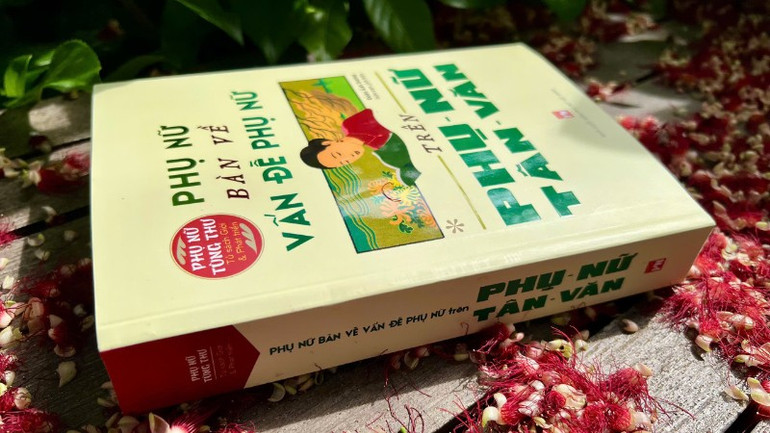 Đây là tác phẩm có dung lượng khá lớn và được coi là nguồn tư liệu quý giá. phu-nu-tan-van-bia-12-7845.jpg