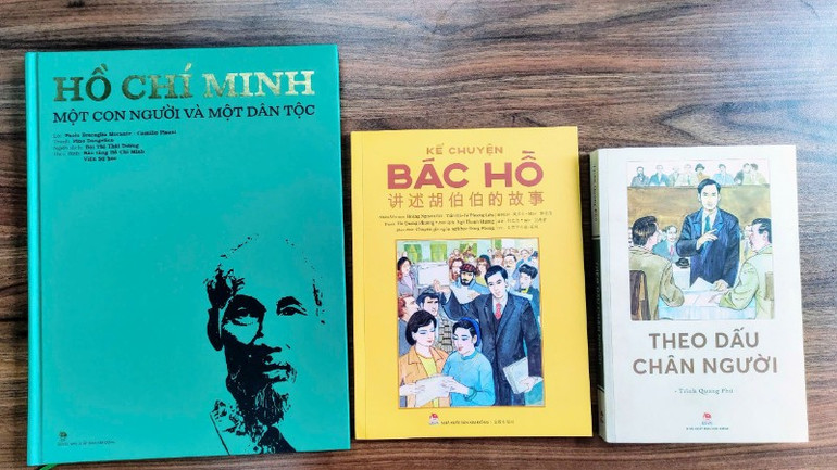 Bộ tác phẩm về Bác Hồ do Nhà xuất bản Kim Đồng ấn hành. bo-an-pham-100-nam-hoi-viet-nam-cach-mang-thanh-nien-1-2002.jpg