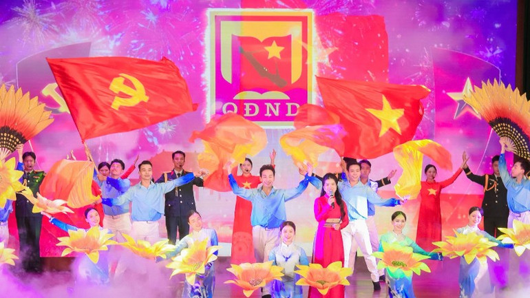 Chương trình nghệ thuật đặc sắc. z6793277567407-cd11029d25b7a8ac1d6a09b8ea299fd9-7543.jpg