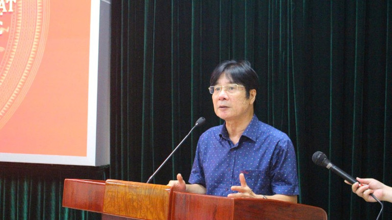 PGS.TS Nguyễn Đăng Điệp chia sẻ tại hội thảo. z6789496908791-5418bca344a1152e4d971630353b7594-5973.jpg