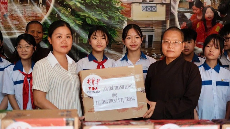 Đây là thời điểm các địa phương, trường học cần sự sẻ chia của cộng đồng. z7141598798795-c26e7ea5478050c0aacbfee34046215c-5652.jpg