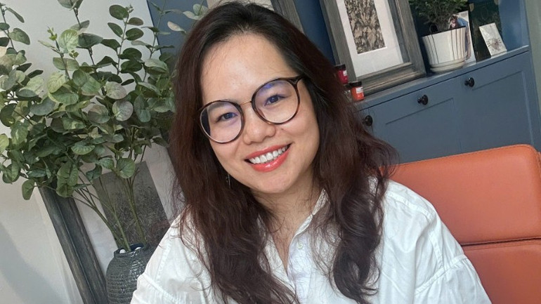 Họa sĩ-bác sĩ Hoàng Thị Thu Hà. z6764805803836-c00b9022033273858bfb35af1442c0c8-865.jpg