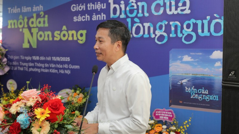 Chủ tịch Hội Biển đảo Việt Nam Trần Thành phát biểu tại sự kiện. 532812191-24745802035004381-2239657013280752850-n-3758.jpg