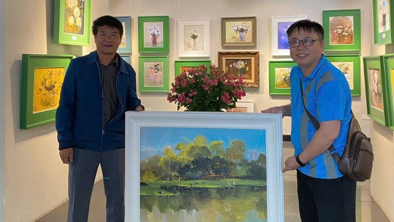 Paintings with the theme of homeland attract many collectors. z7153809086563-6b02a5a19d8a8399993be51ecc26e6d7-5681.jpg