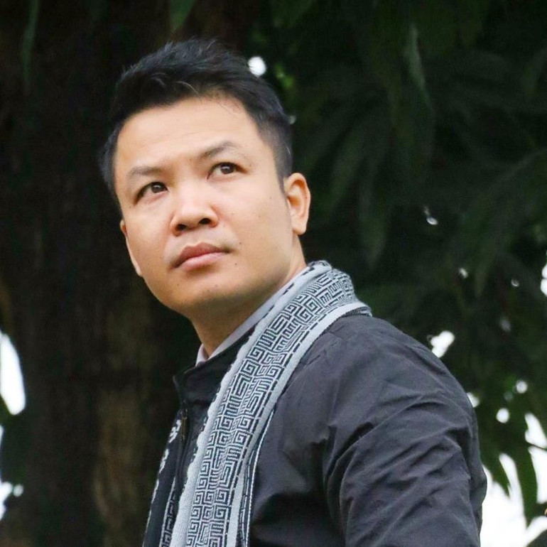 Họa sĩ Nguyễn Minh (Minh Phố). 505583320-2984274668413215-5980277359972403194-n.jpg